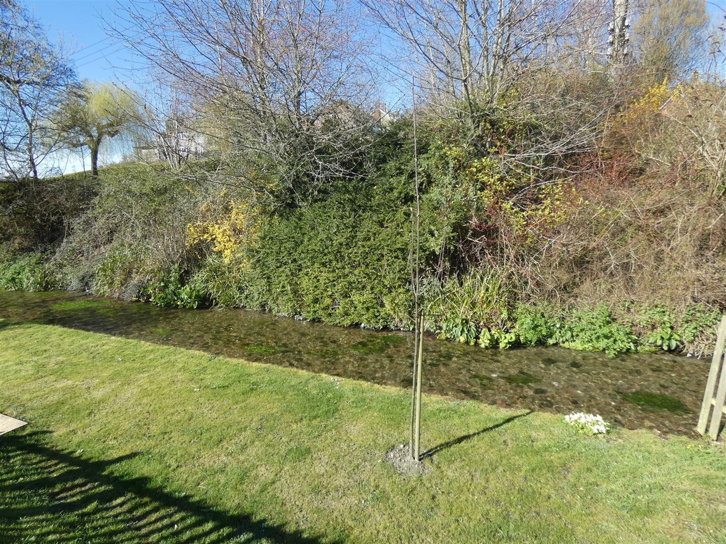 Property Image 5ef673fe-213e-45e7-a7e2-2fd5928ba9d1