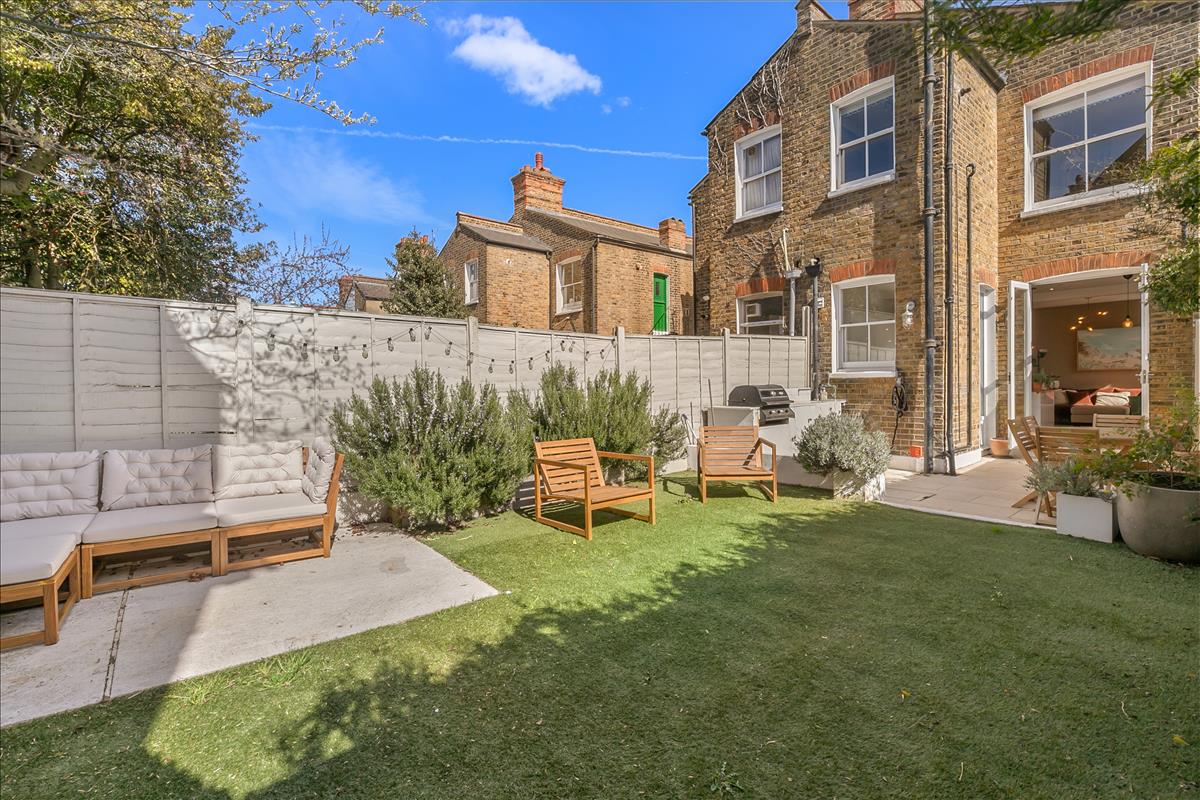 Property Image 5f09f0c2-26b2-45c0-bae9-f8c1db154e76