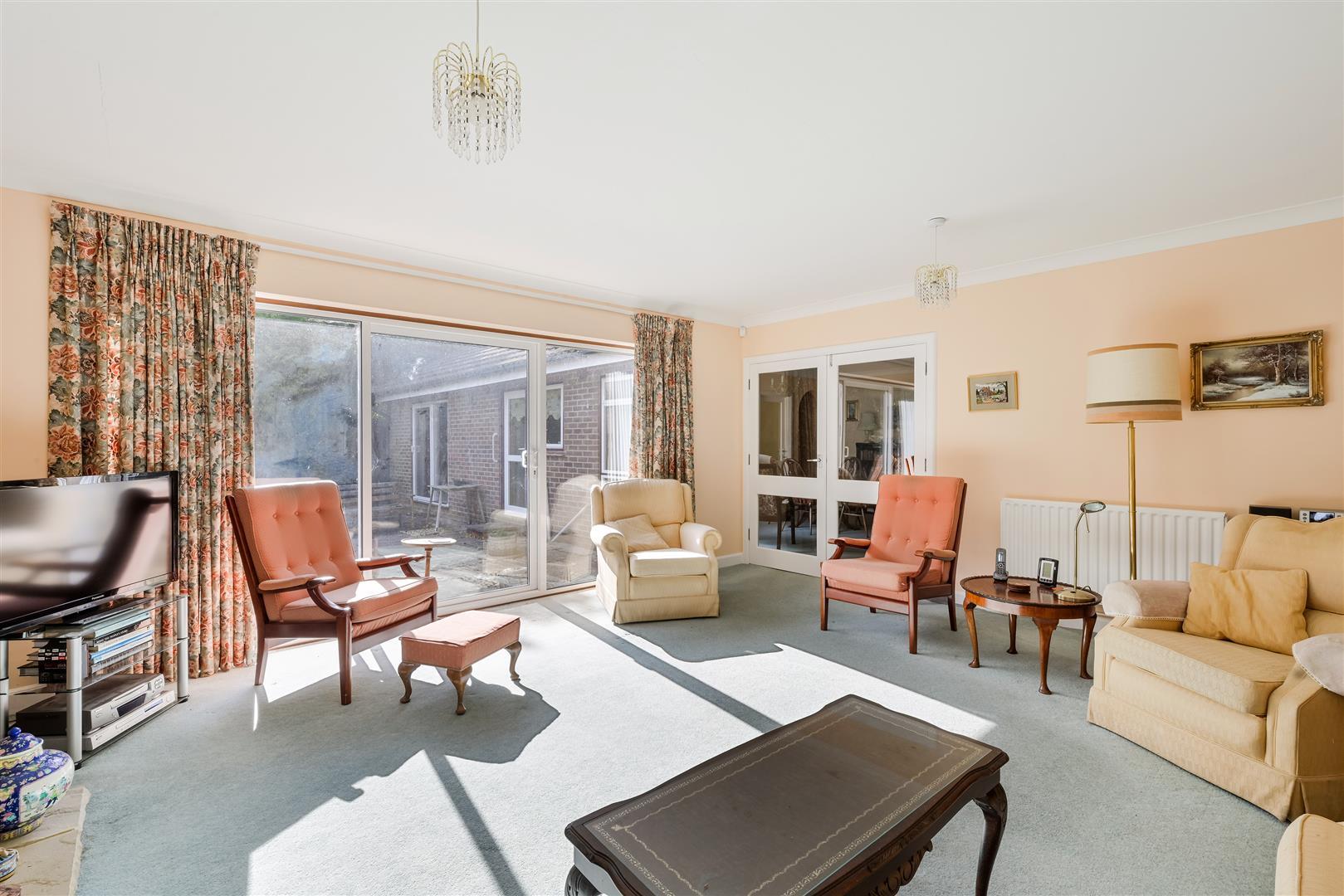 Property Image 5f0bb84f-9563-425d-a086-f75a610550bd