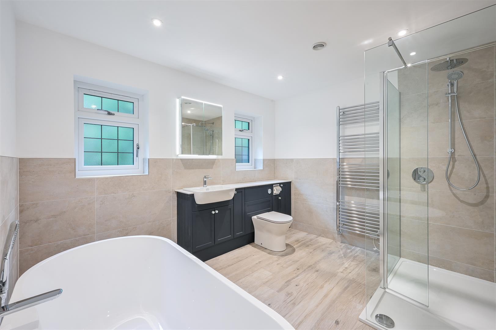 Property Image 5f10f8a6-d269-42f2-9dc1-f58ec09bafbb