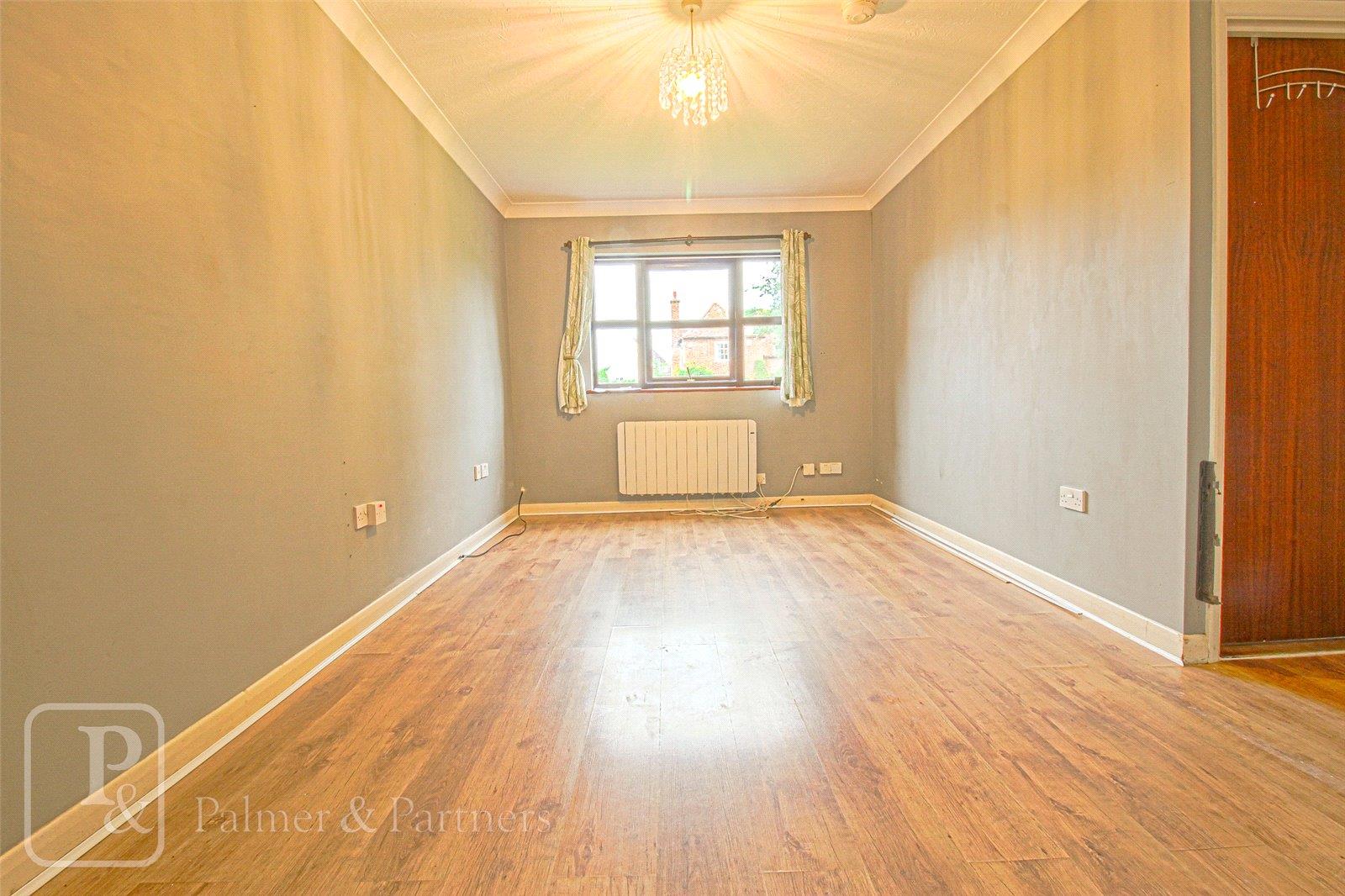 Property Image 5f15331e-ee37-4fc3-b2c2-d7597467bcfa