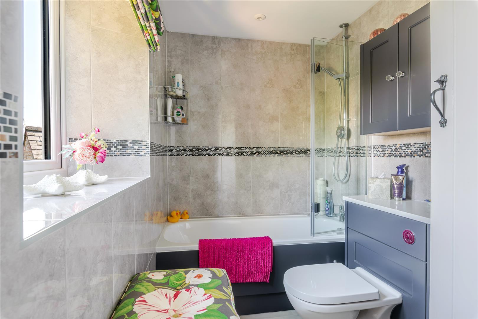 Property Image 5f158739-256c-4ad2-a5d7-394b12262af8