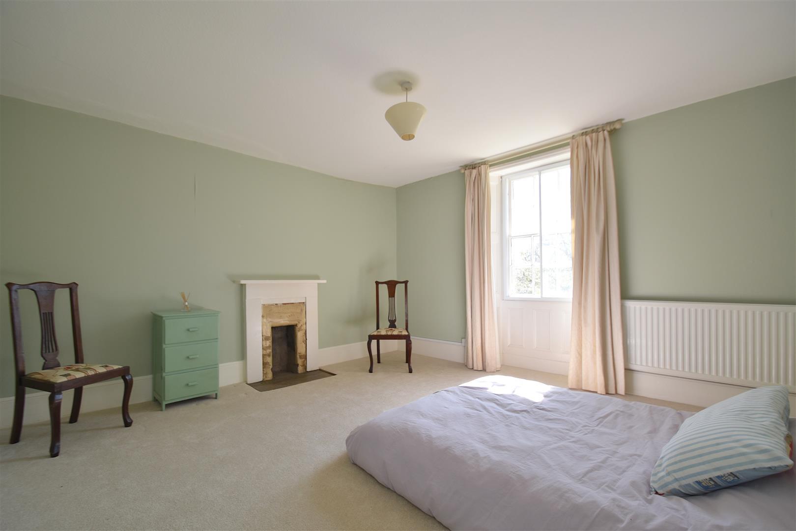 Property Image 5f3c68dc-1075-4ec0-bb11-9cbd2611dba8