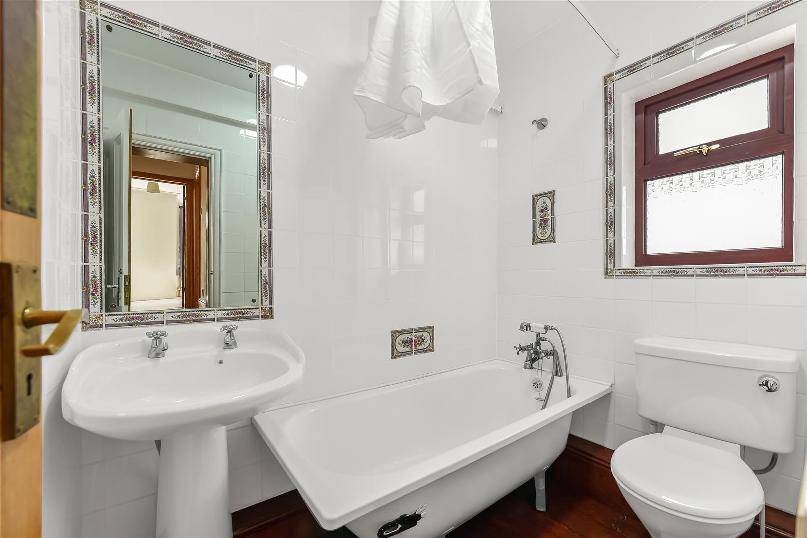Property Image 5f3deb56-deaa-42ca-83ac-885aebde8158