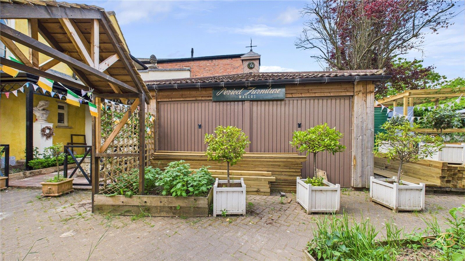 Property Image 5f566596-6ba8-4274-be73-aaa3852d5575