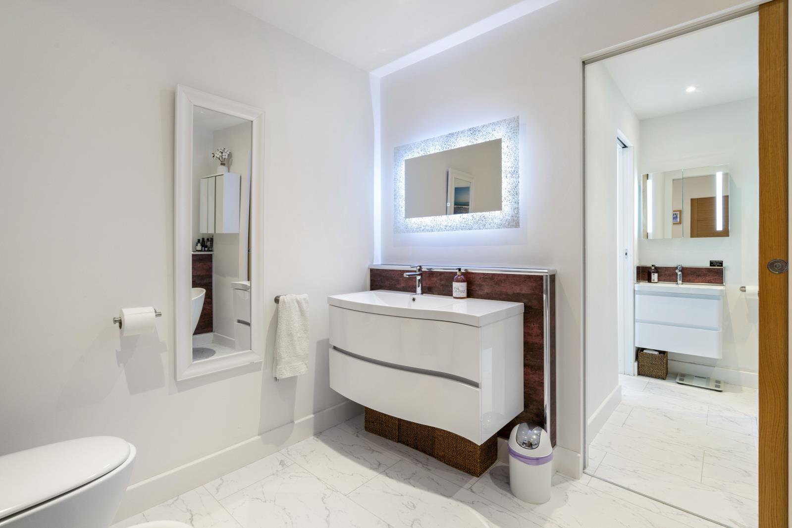 Property Image 5f61eb33-1f34-4a08-9010-70ffc14c1dcf