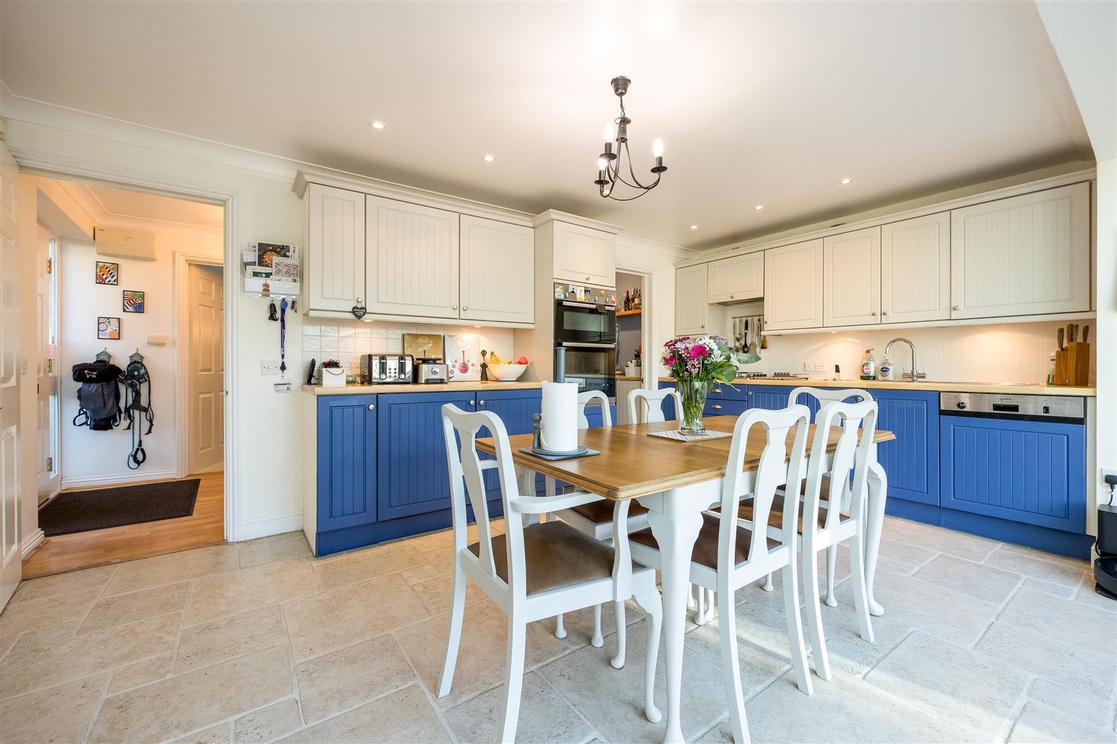 Property Image 5f681d76-1c56-4659-8864-80e4453f57cb