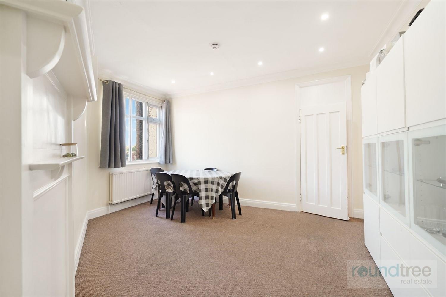 Property Image 5f74da6d-b78a-43a5-b55c-21b1b36c9210