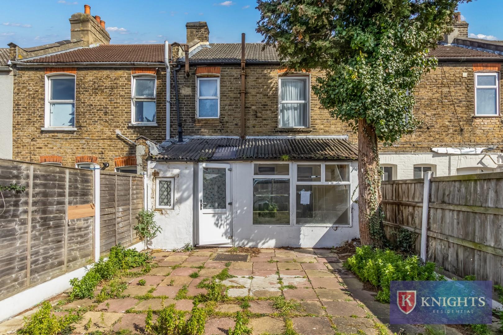 Property Image 5f8252ce-3f1a-410a-898f-823b71d893f6