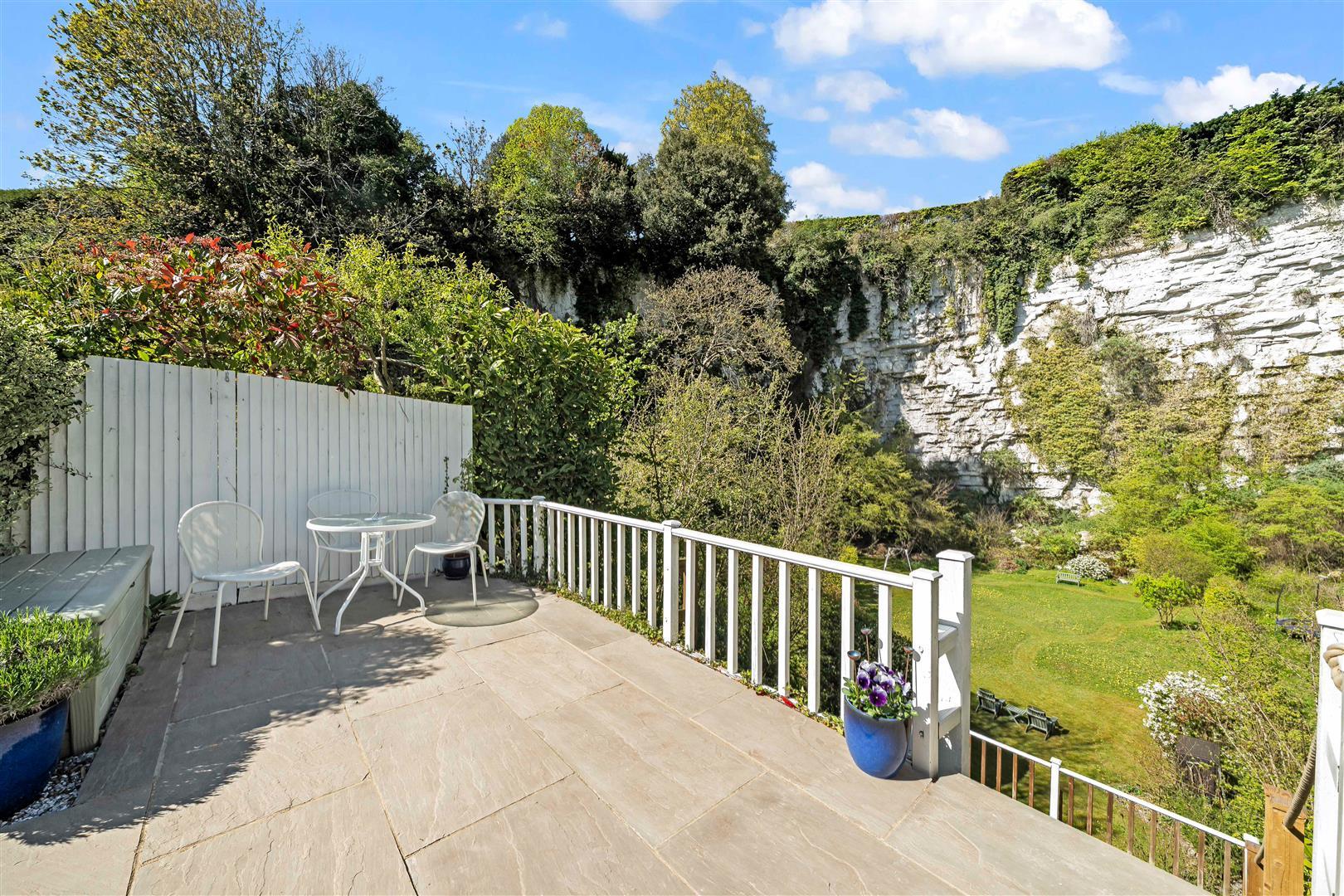 Property Image 5f837e6c-6f56-4fea-af5d-9da131072e56