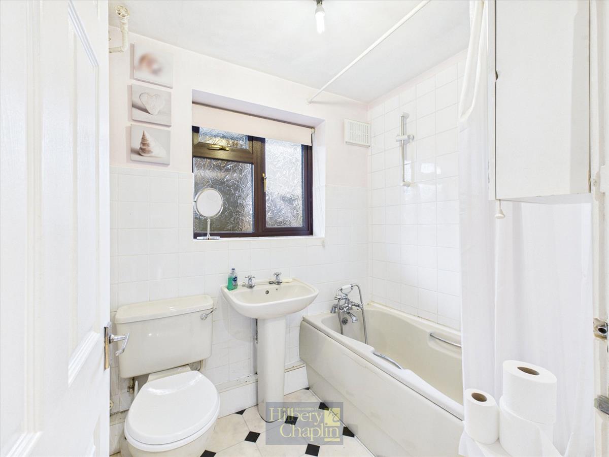 Property Image 5f92c86f-5553-45a9-aa0c-92428315c329