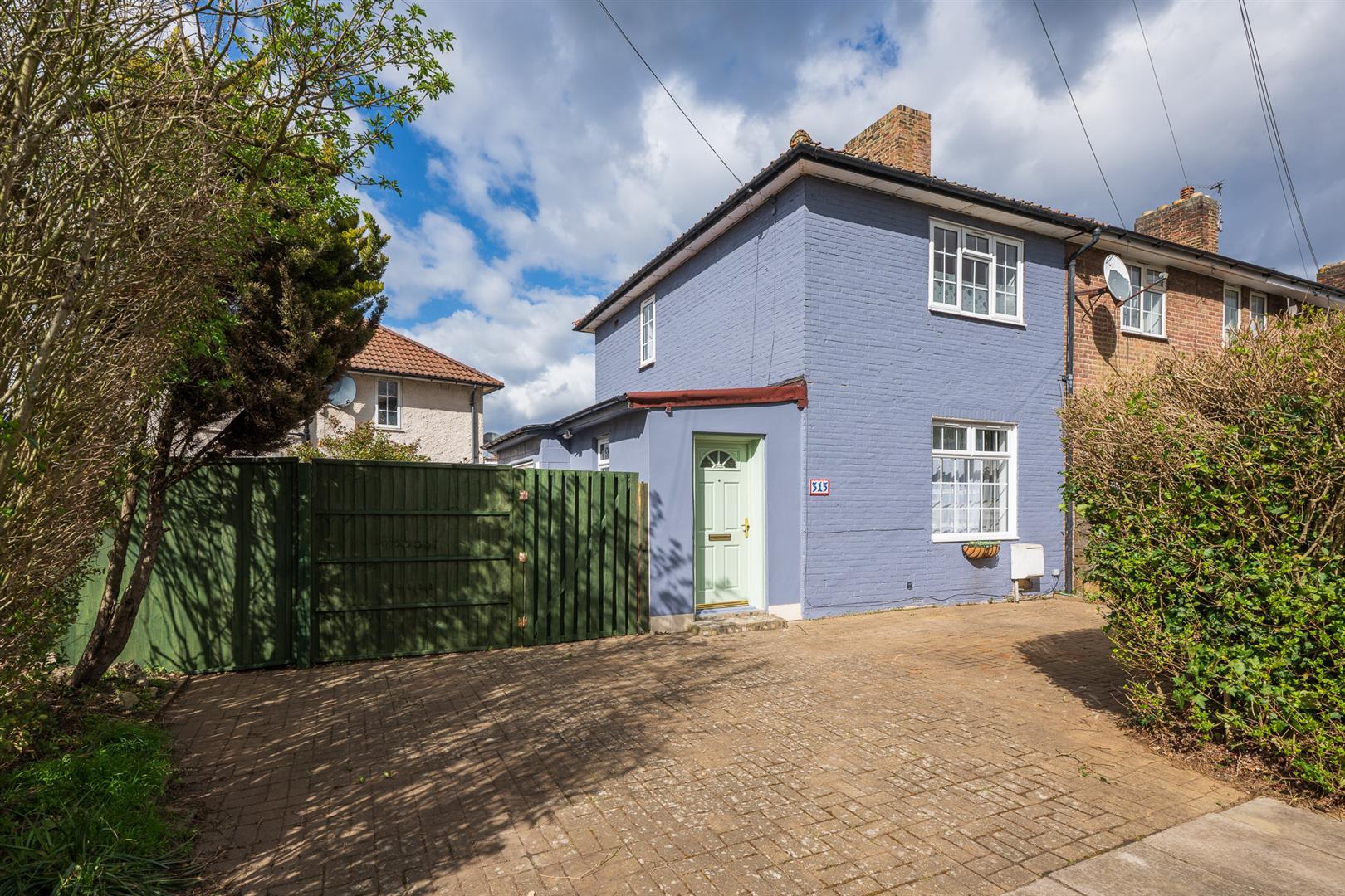 Property Image 5f989f86-f834-44f3-9de2-5df70c68a438