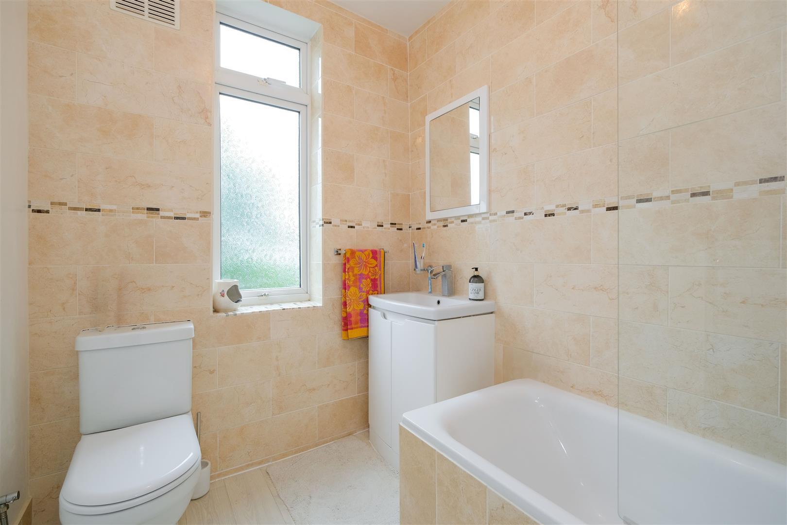 Property Image 5f9ad71b-a573-4ea2-8dcf-abe01c309d76