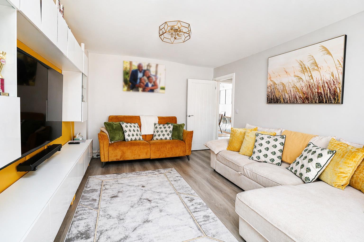 Property Image 5f9e1520-f4aa-438e-9882-802c4d044625