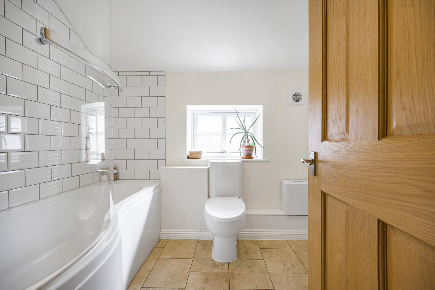 Property Image 5f9ee372-5c0b-4e27-815f-db0342977f41