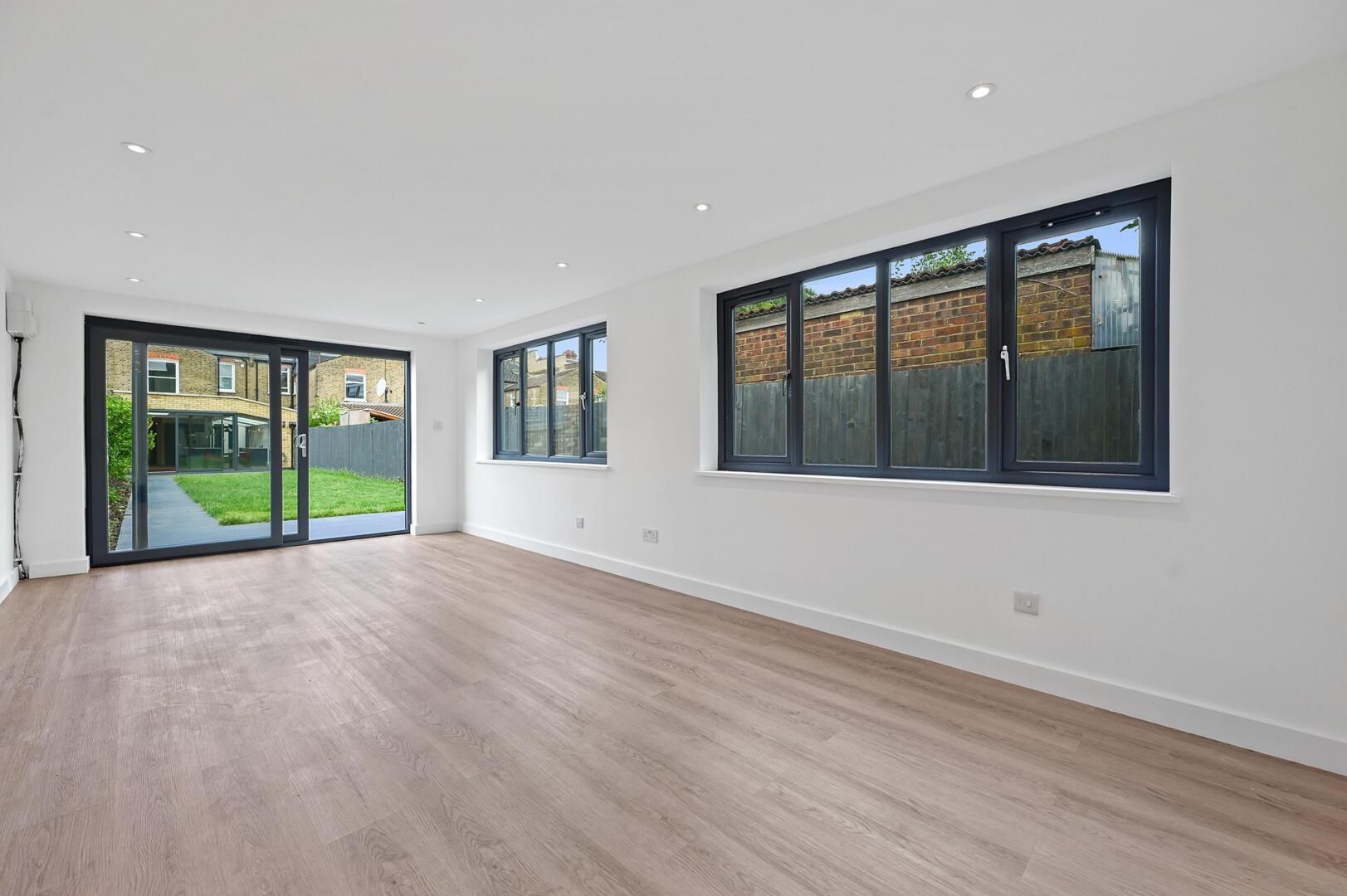Property Image 5fa4f89d-0007-4f3a-b5b1-d37673ec902a