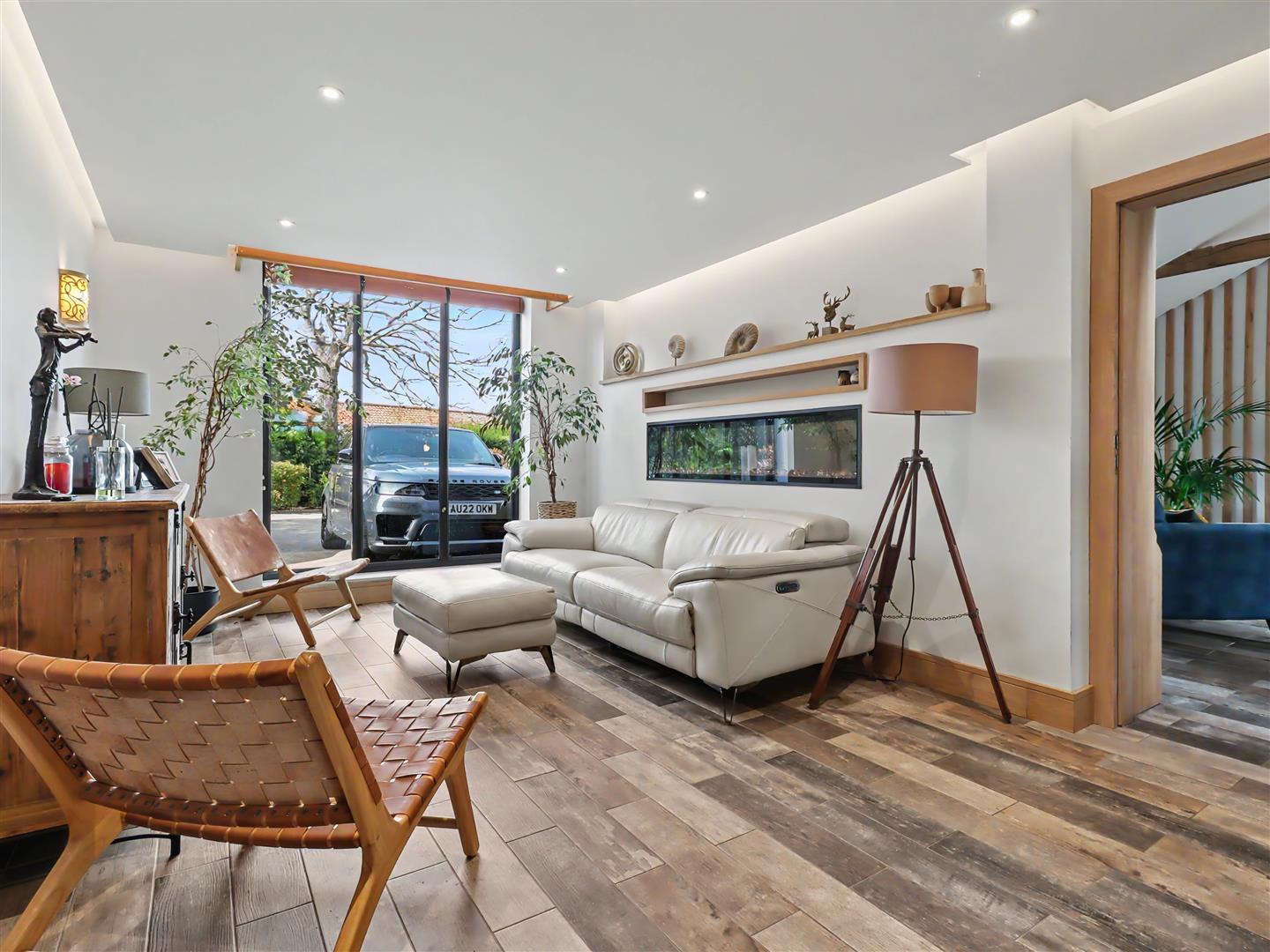 Property Image 5fac76e6-5250-4731-a15c-9c01fabd4793