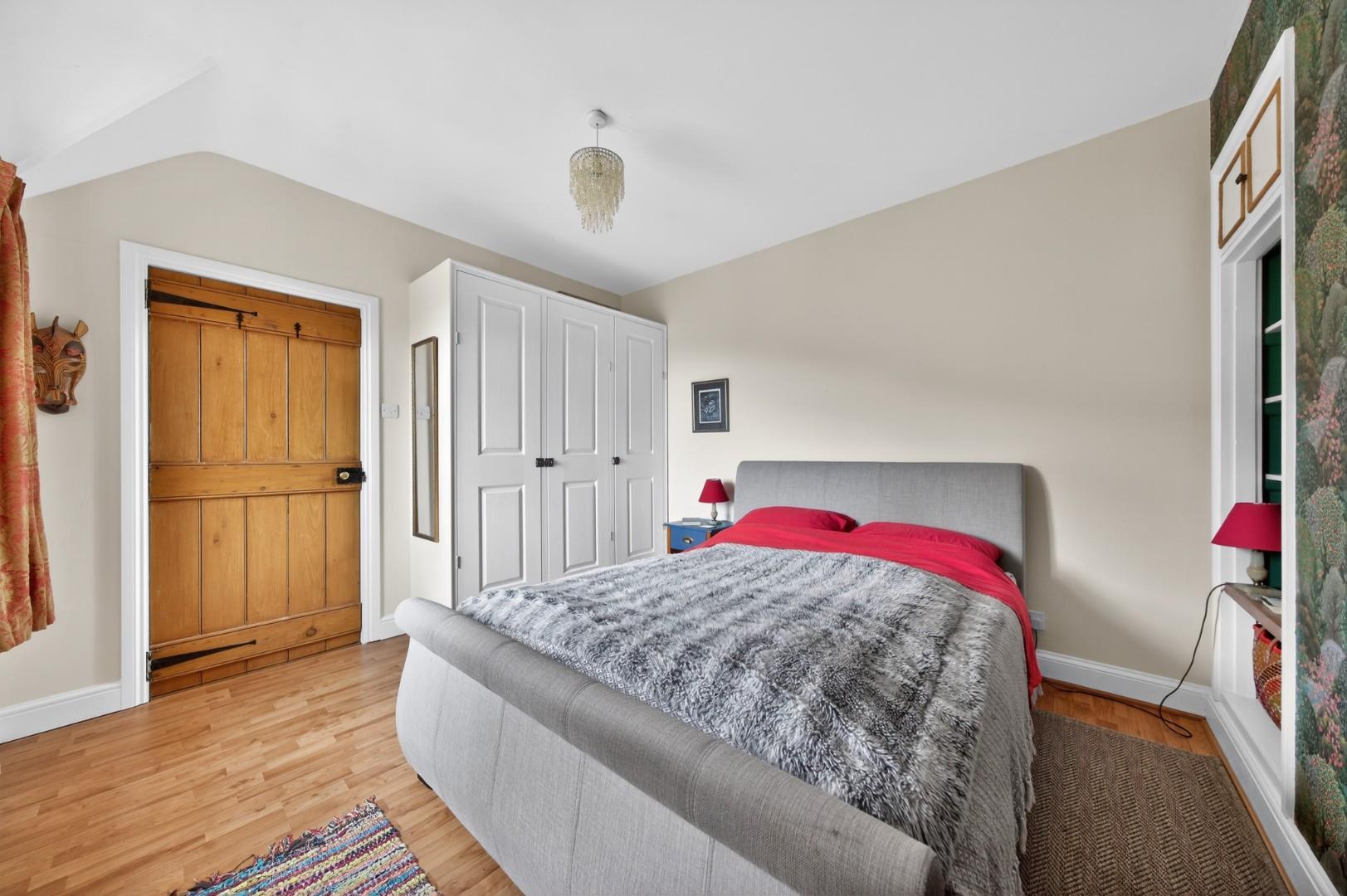 Property Image 5fbbdd43-baf3-46a9-9d79-d1fa67ddafca