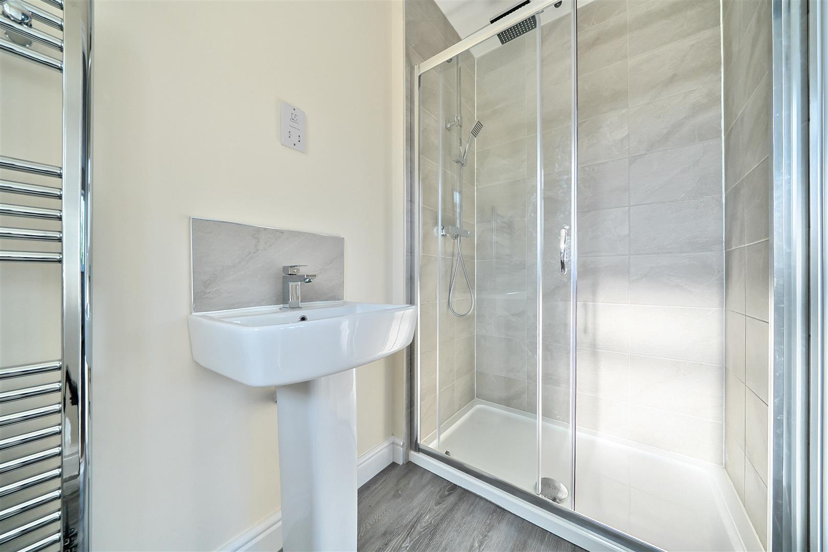 Property Image 5fcfd0cf-62bd-417d-a165-0e2c71d5c1ae
