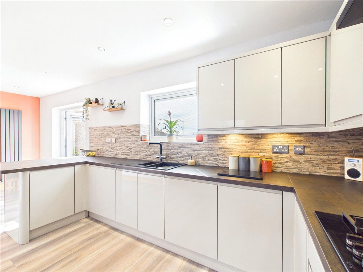 Property Image 5fd8ffd9-da1d-49ea-b3b0-f5a7b9008391