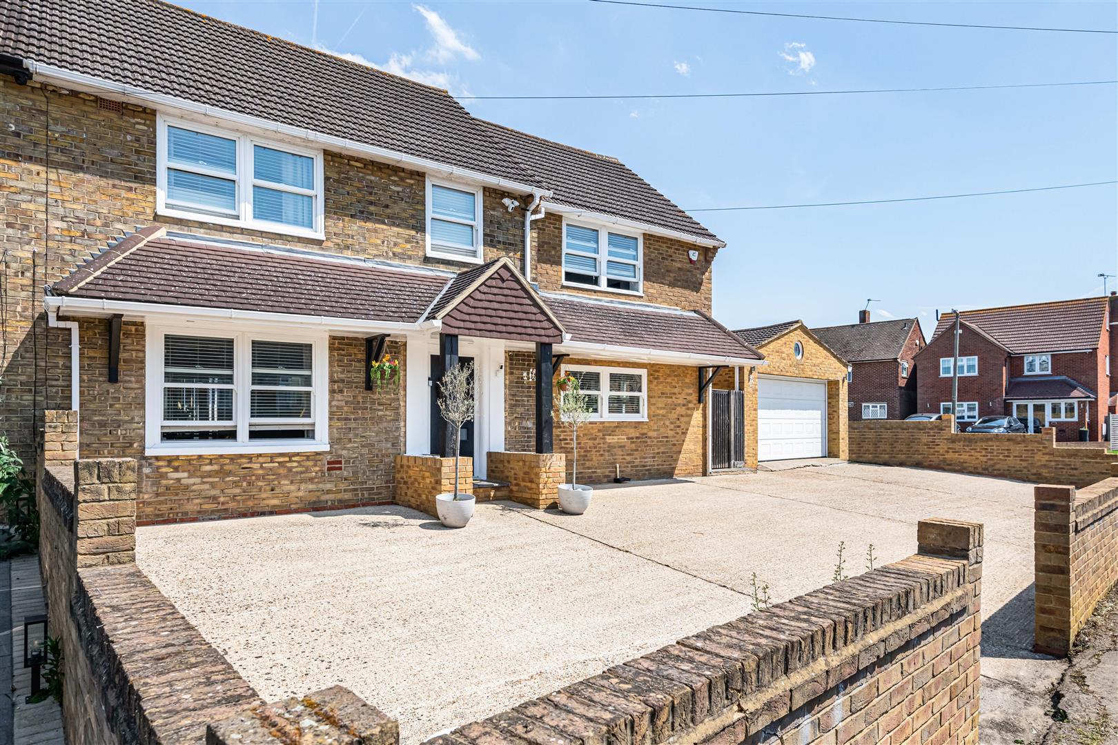 Property Image 5fea99e7-754c-4638-bd4f-5fa67ddc02e2