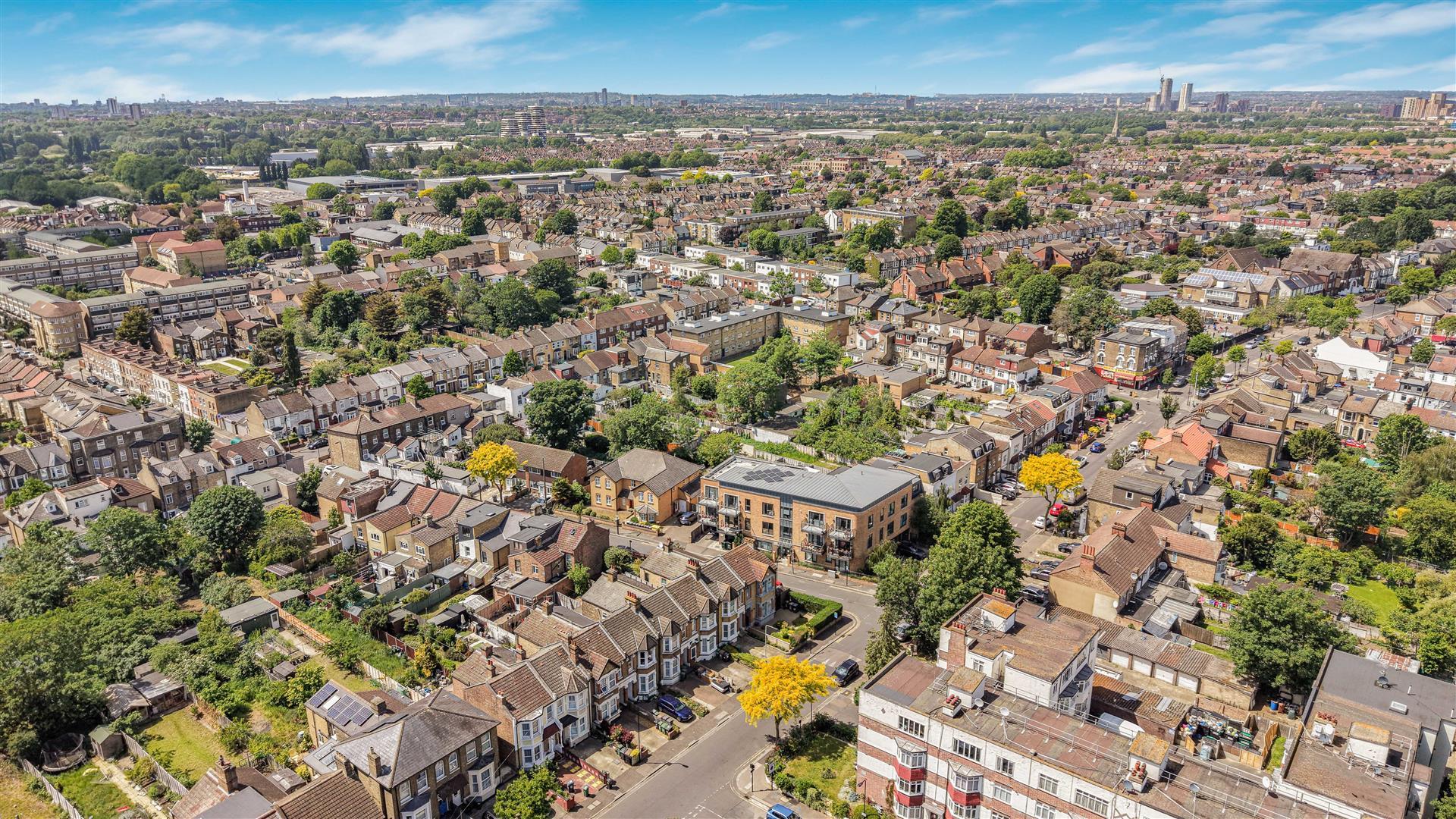 Property Image 5febe59b-678d-4e7e-9fec-c5d38562e3c5