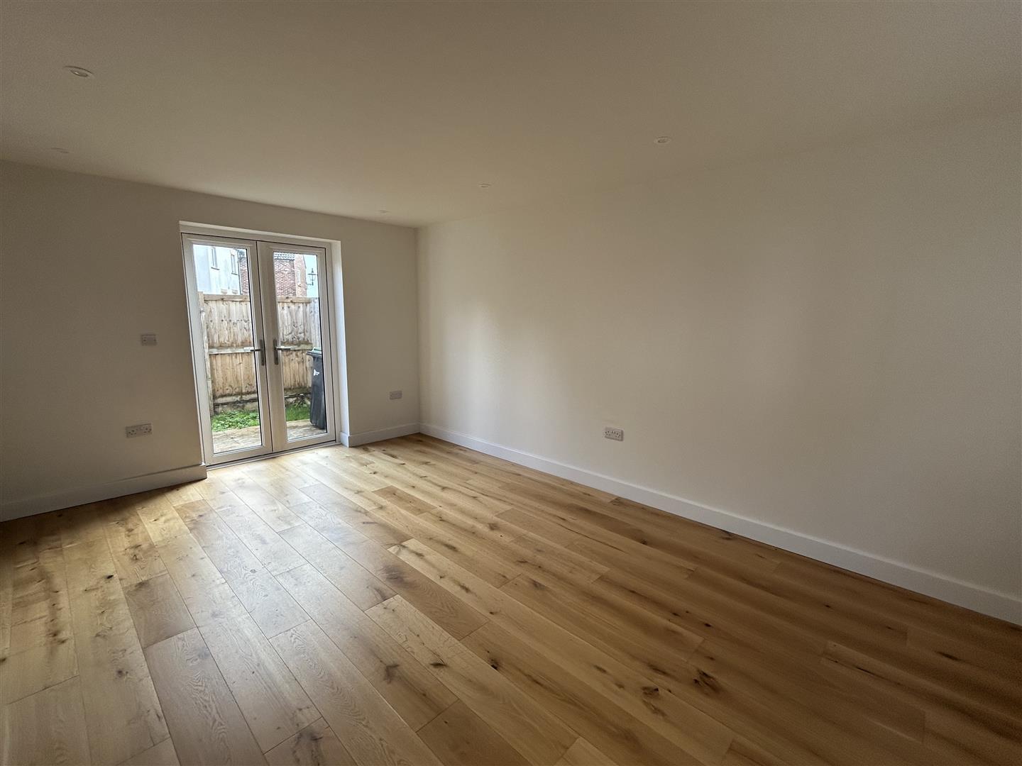 Property Image 5feca693-07a3-45d2-a9df-4a94c94636be