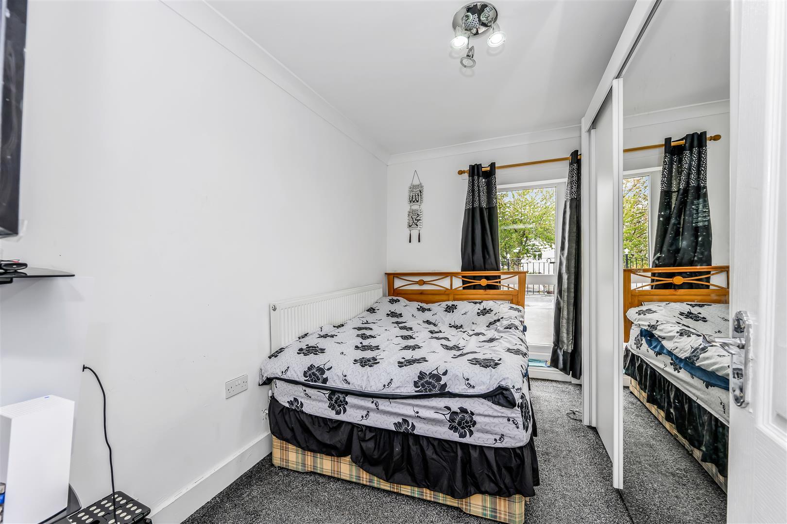 Property Image 5ff4e79d-17b5-4330-a938-3baa88d1797c