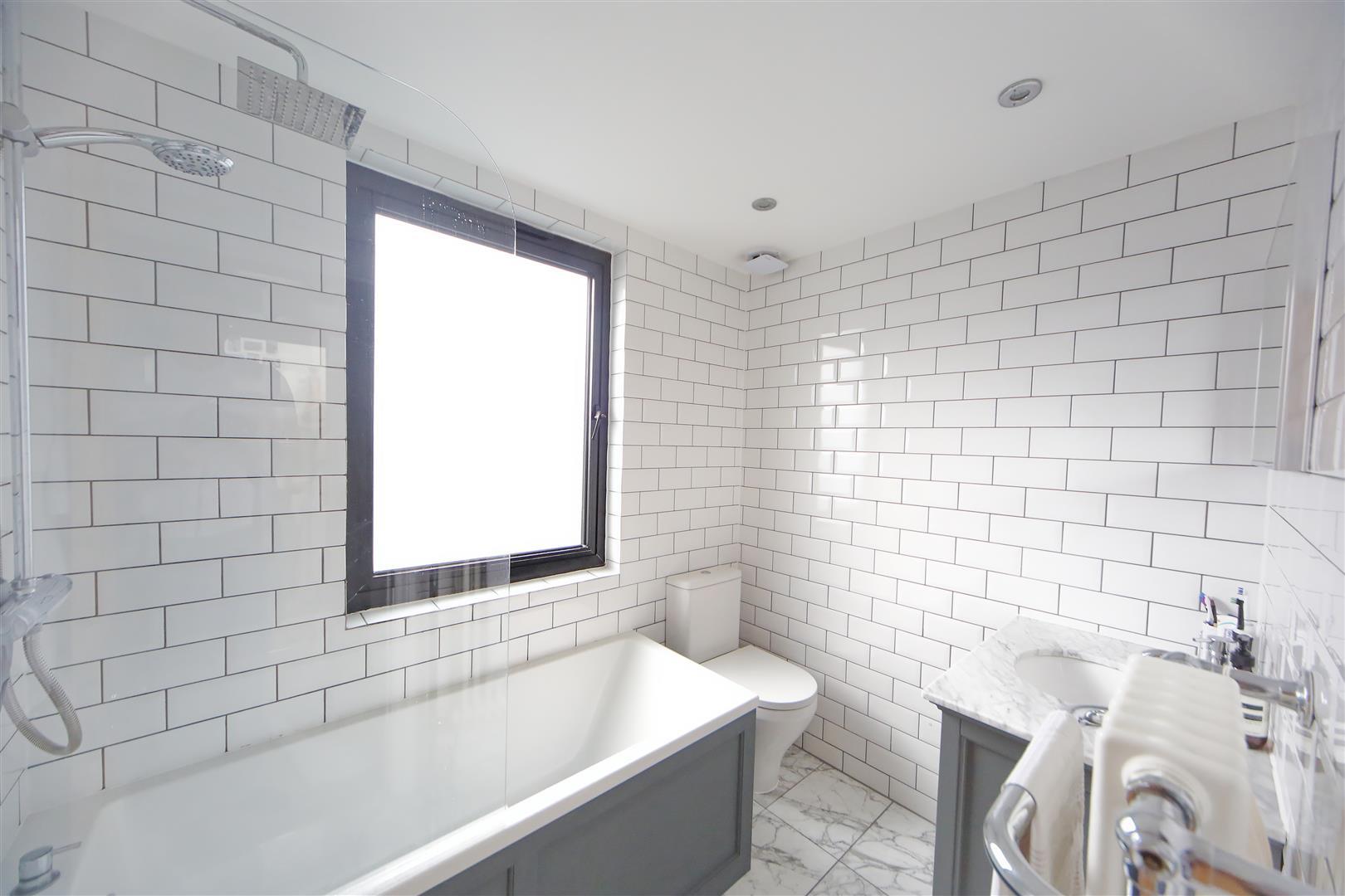 Property Image 60037d51-cefd-49f4-b487-f485990dfefc