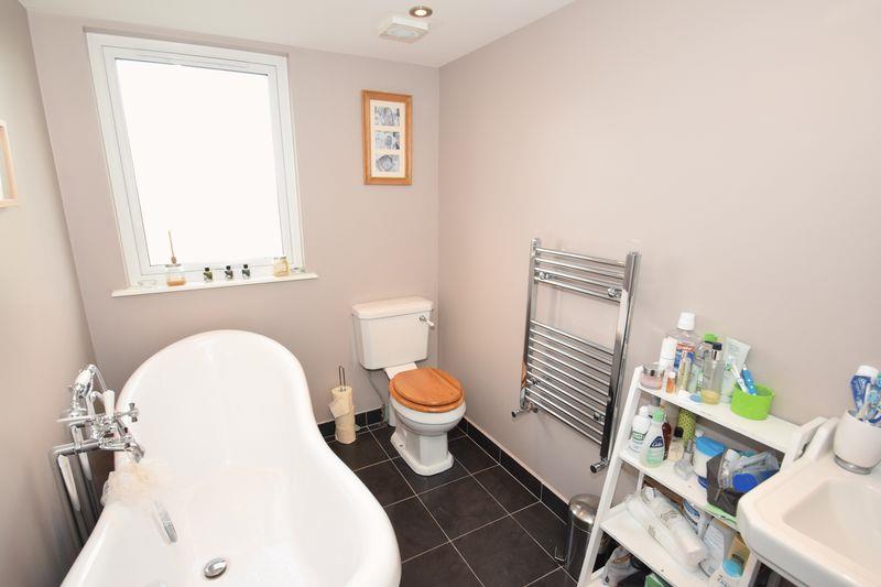 Property Image 60042483-2b2f-4253-ba86-4f975095aaa5