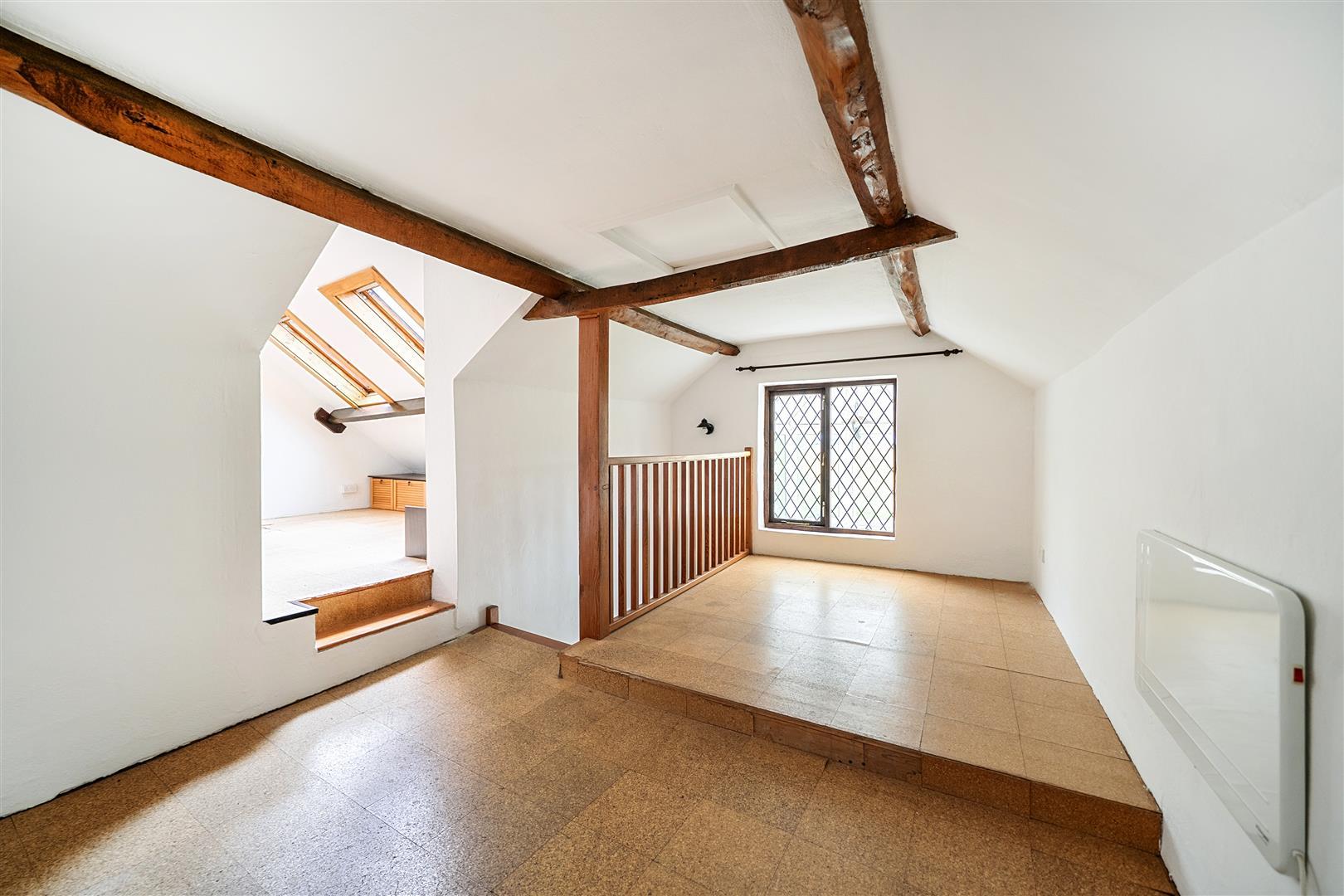 Property Image 600e73f9-c6bf-4228-853c-532c3533d3ec