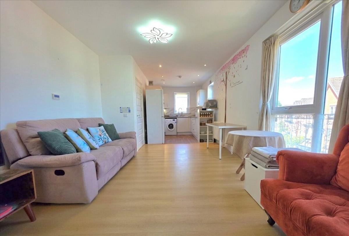 Property Image 600f446d-0589-4a06-8503-346fd4bc4050