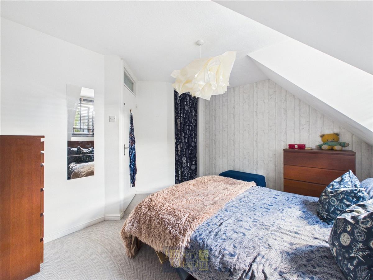 Property Image 6010250f-d35d-477d-8f6e-afe828bfd331