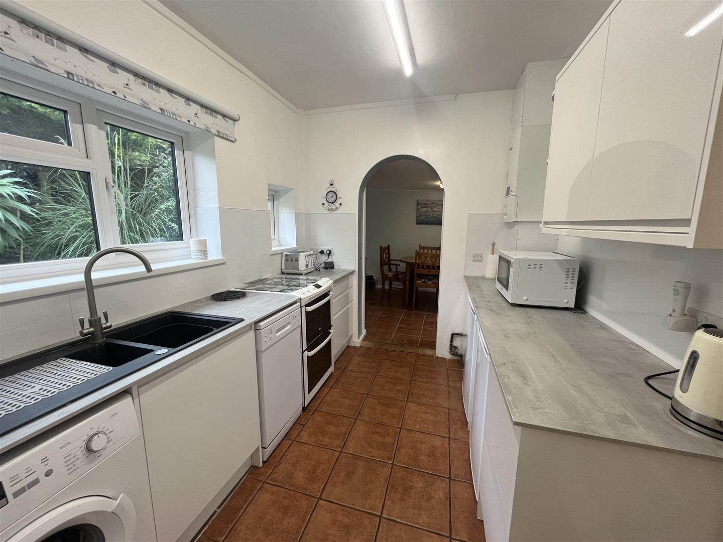 Property Image 6042e454-fb3a-44ea-aedf-aefed16e43a9