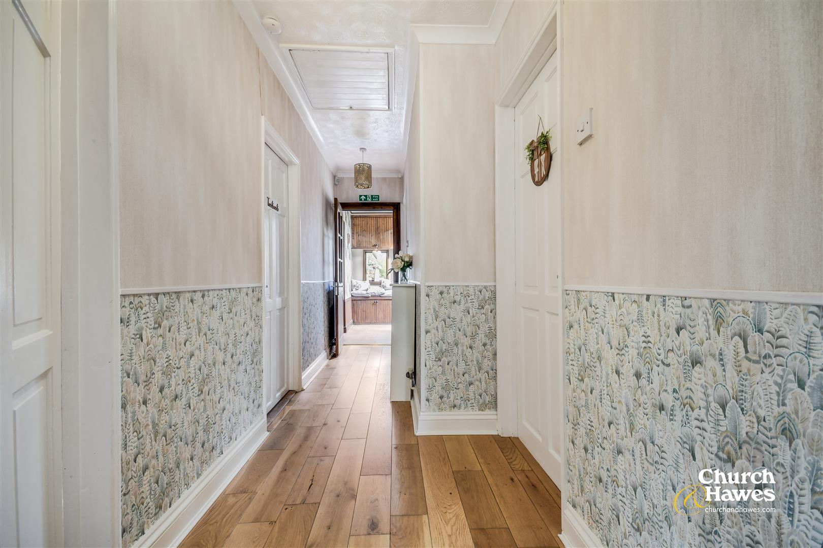 Property Image 6045f619-47b2-40dd-b04e-35249ff52c48