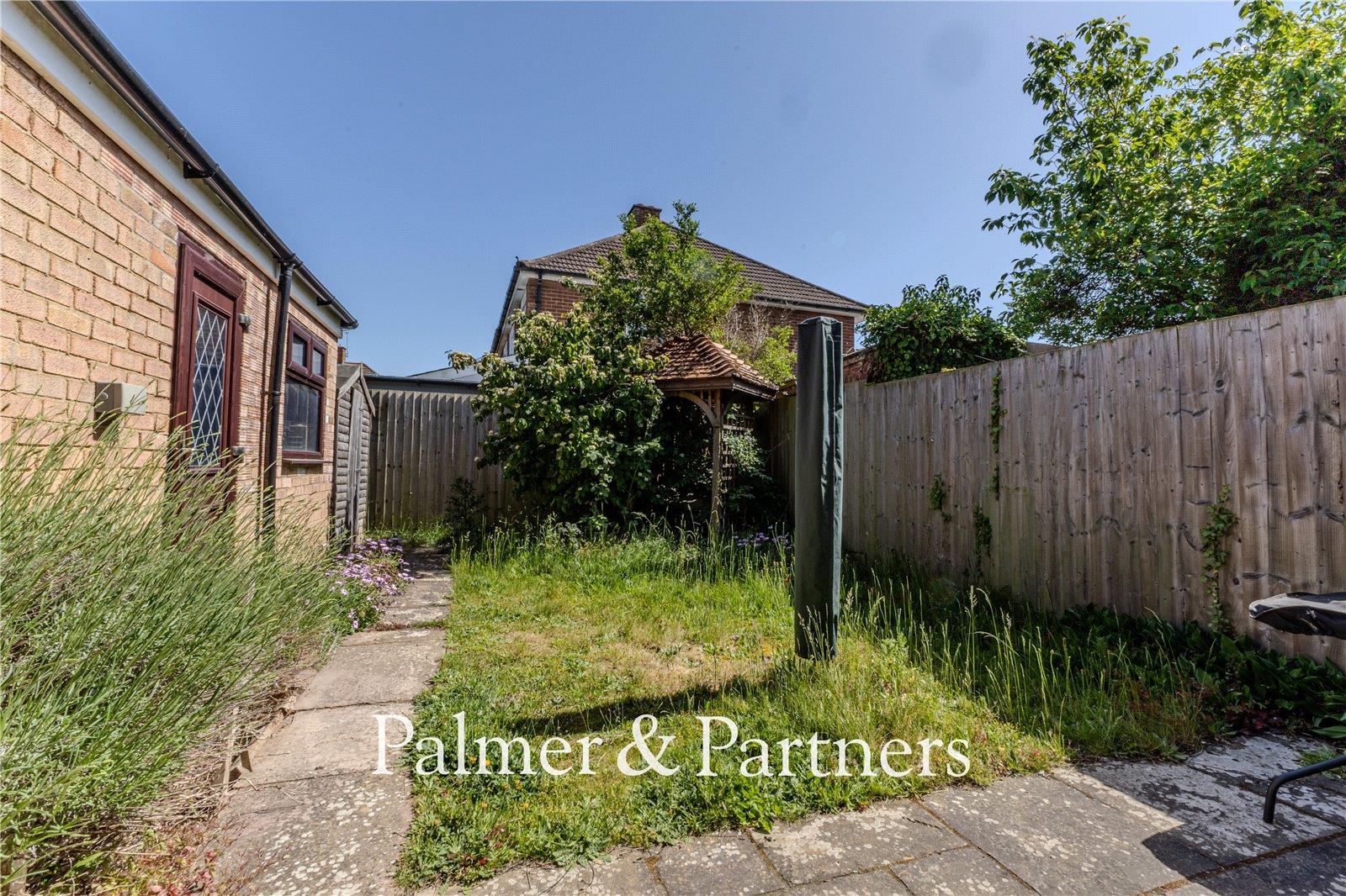 Property Image 606c2569-1be5-4cf5-9bb7-a30e84013554
