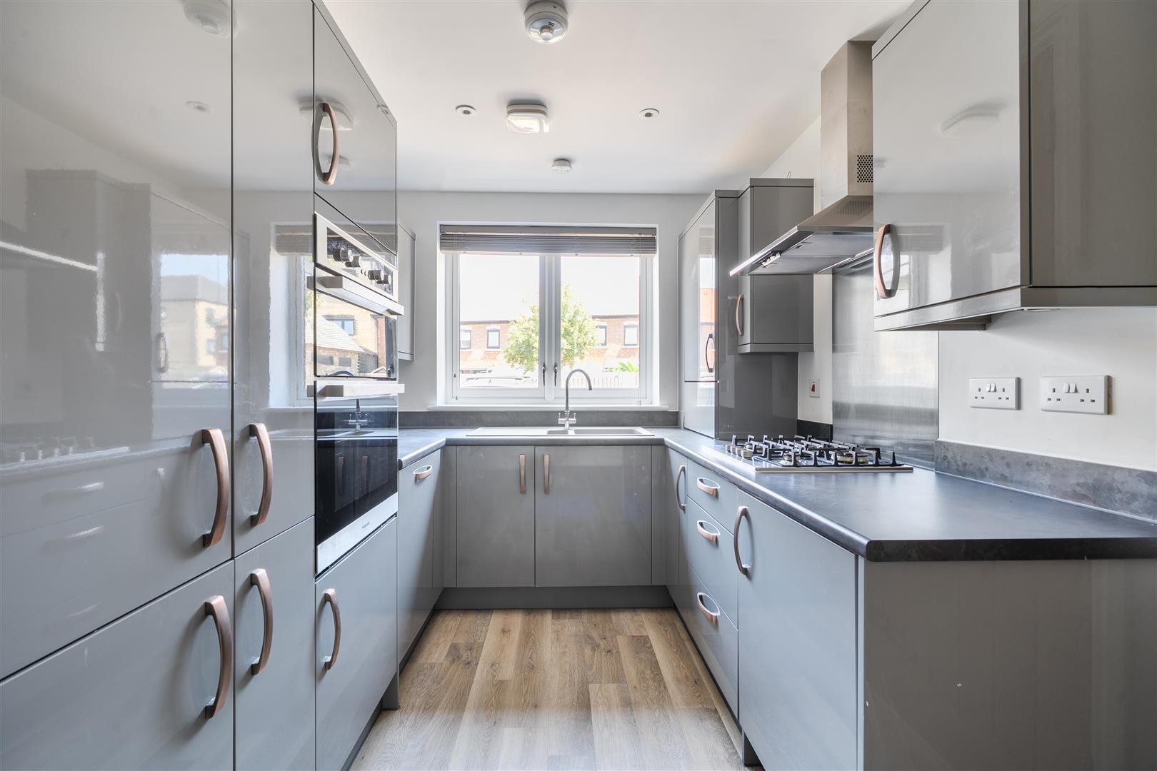 Property Image 60704ad7-2ed2-4f24-a297-97f368e2c5df