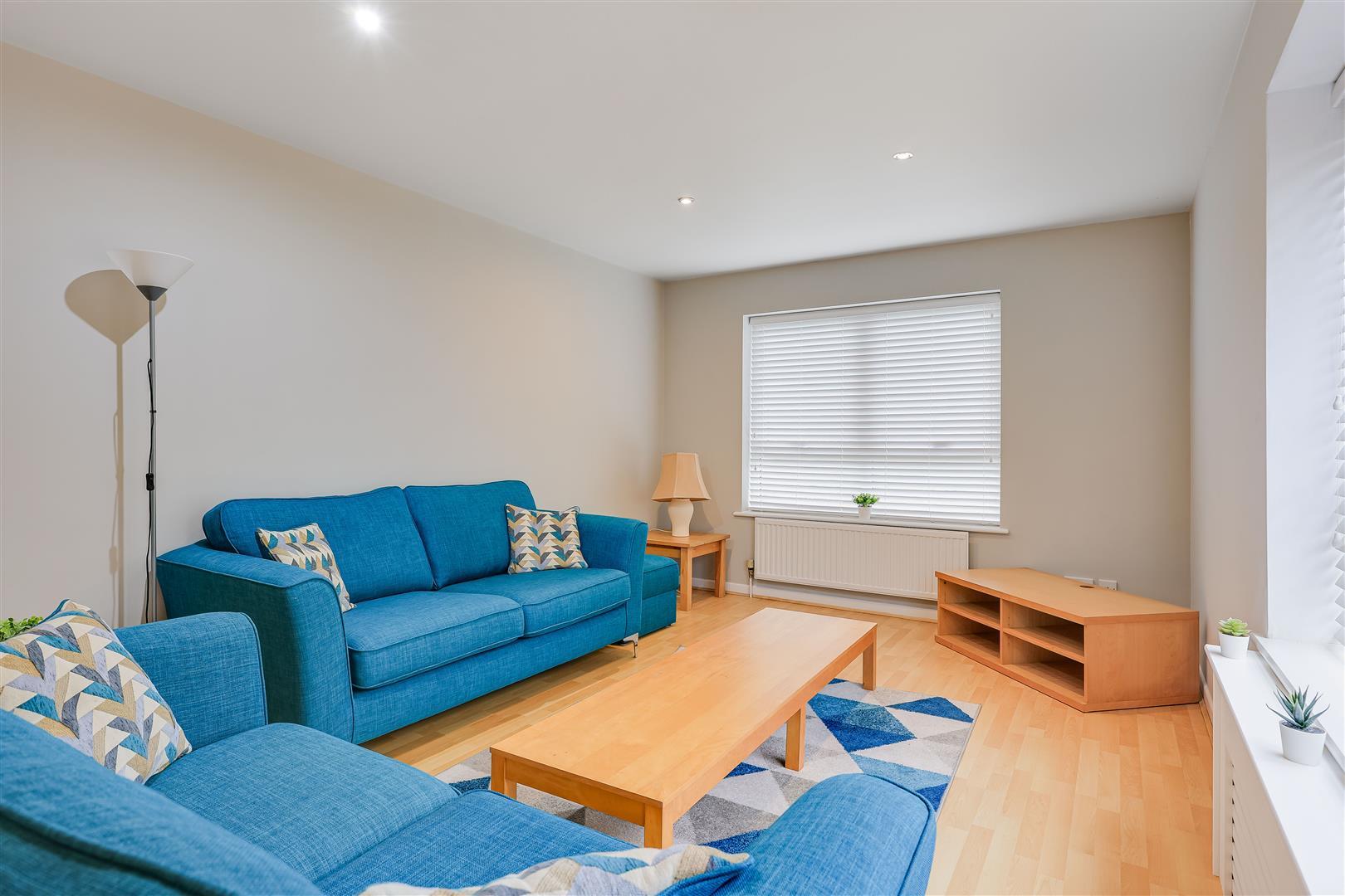 Property Image 607242d6-5c77-43ae-ba40-0a34df93c1a8