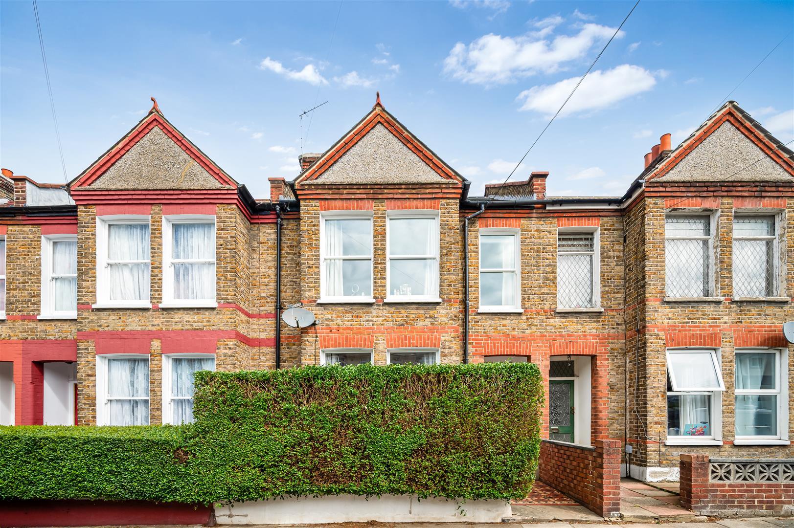 Property Image 608054f0-6529-406f-bd56-9f3b6f26e3c0