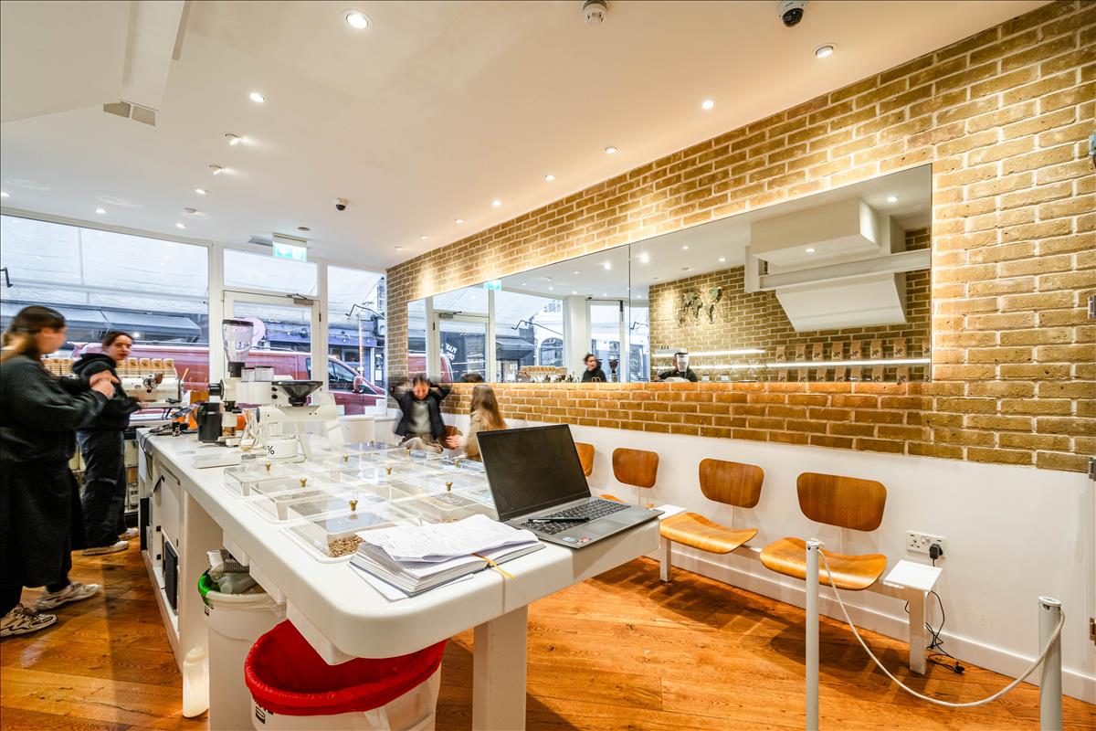 investment property to buy in Broadway Market 