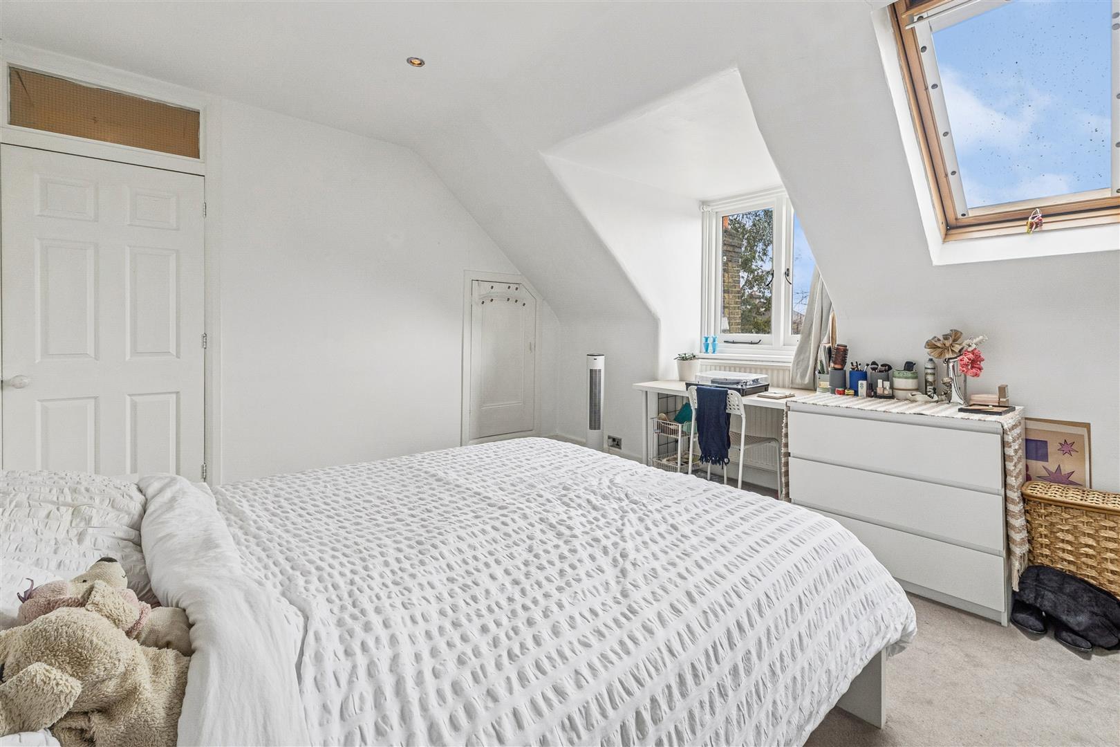 Property Image 6086ea6c-dc3f-4973-be34-34a61dd6b830