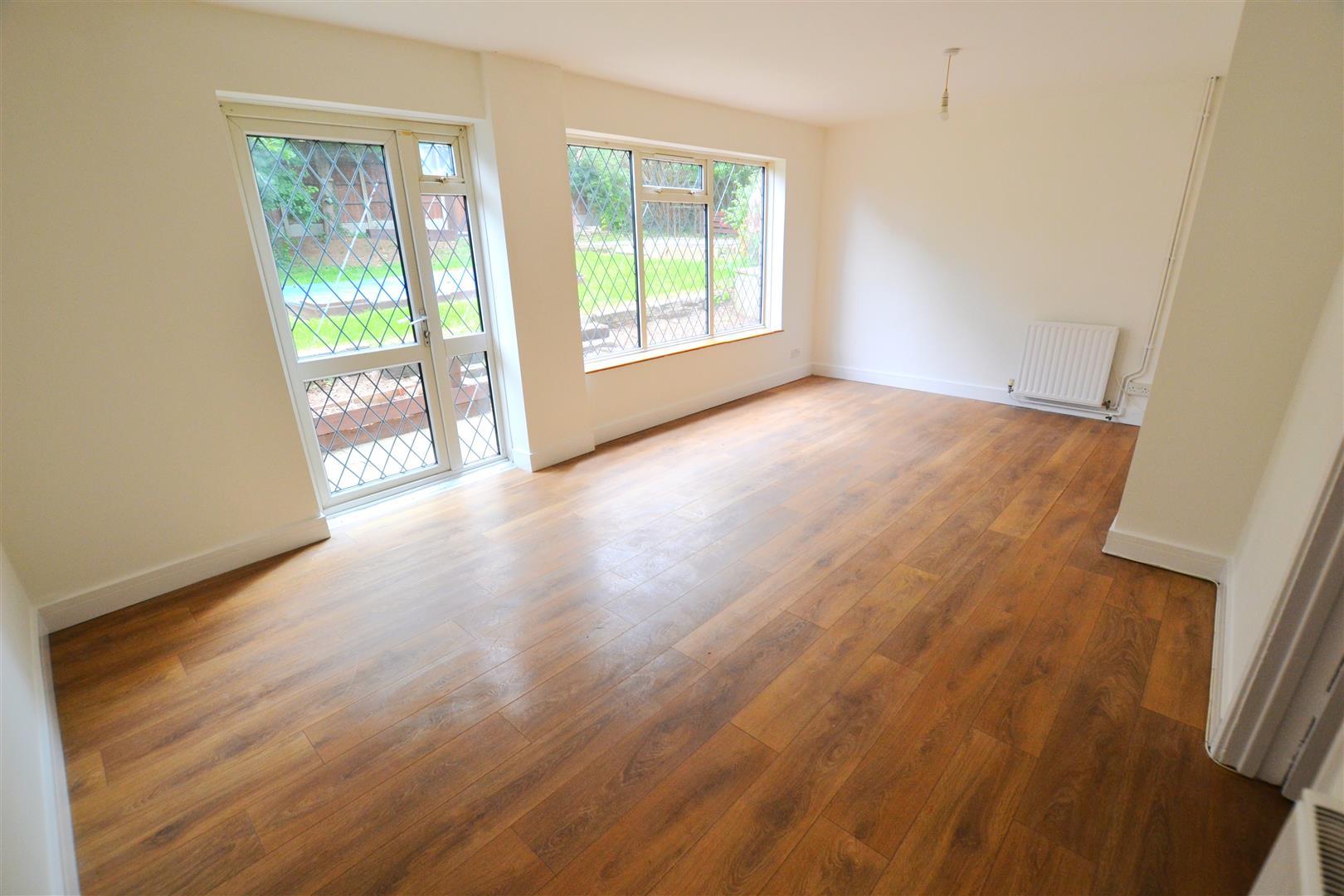 Property Image 608e31e4-f4b7-46a8-9157-168c7db5e39a