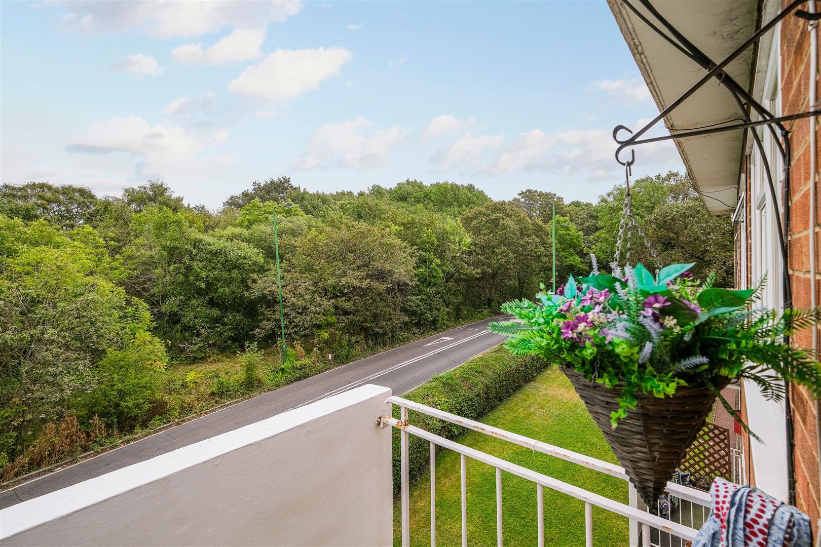 Property Image 6095afd8-b14b-4a4c-9731-c35bf7cf9671