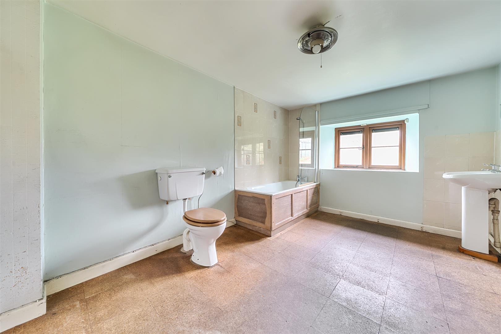Property Image 6096bc2e-8ad5-45e6-8e15-5f5413f38297