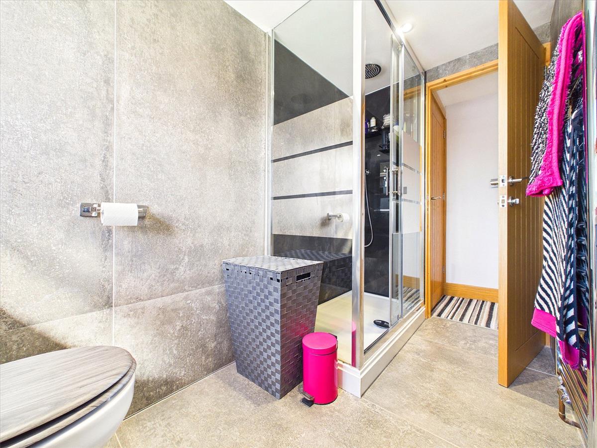 Property Image 609a973c-947f-442e-a72d-8efc346e73a8
