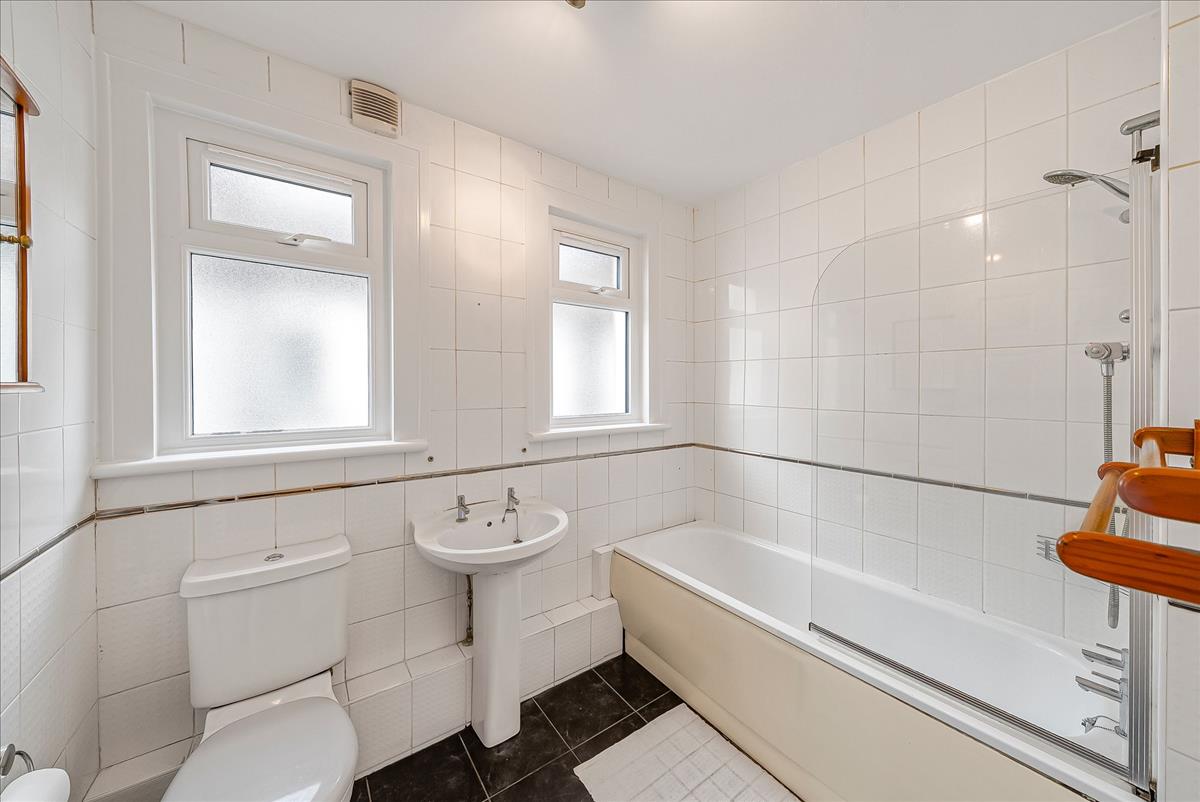 Property Image 609b87d5-eafa-4d40-847d-87a3ce73133f