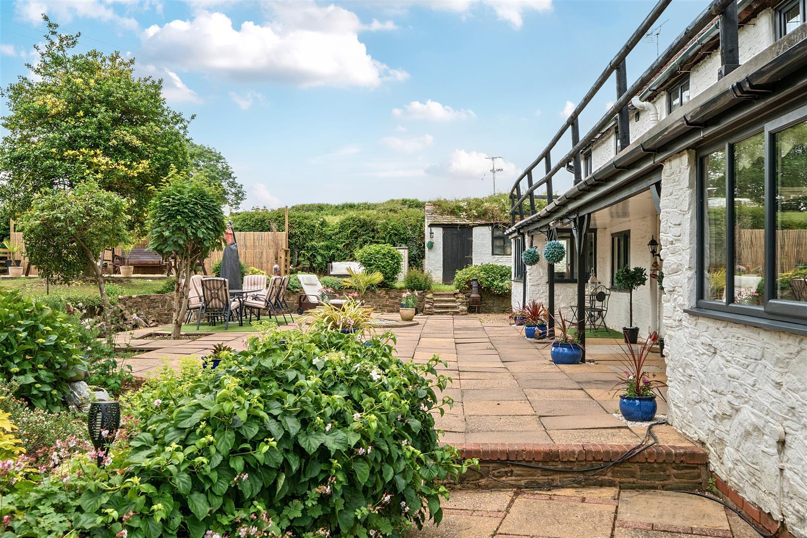 Property Image 609e8e57-9f9d-4b57-865a-16c0e84e17ae