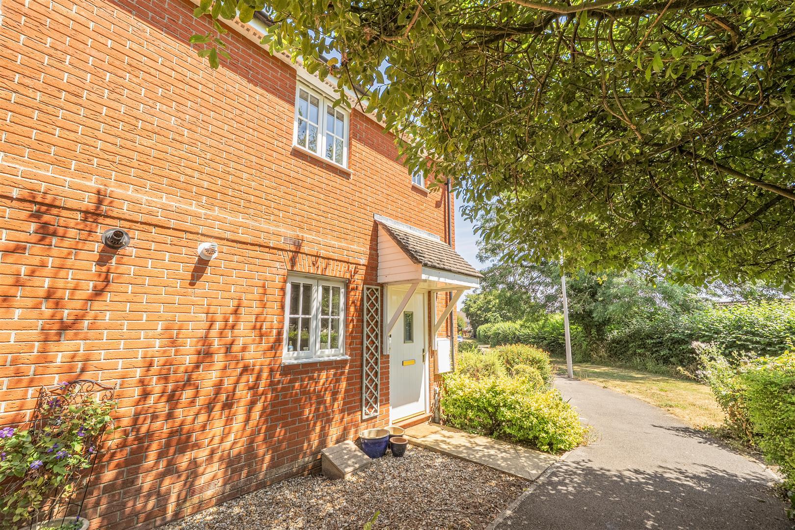 Property Image 60a595cc-165d-45fc-80ad-4c400a6df5f2