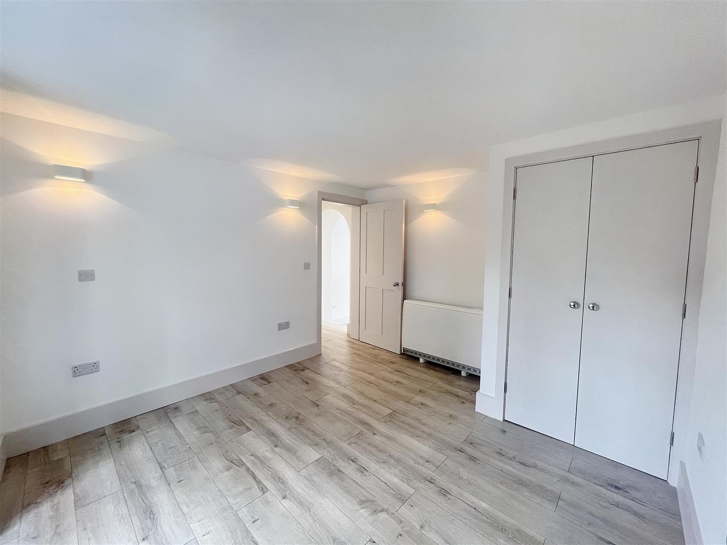 Property Image 60c0bc5b-eb37-4196-b78b-81eebb575d80