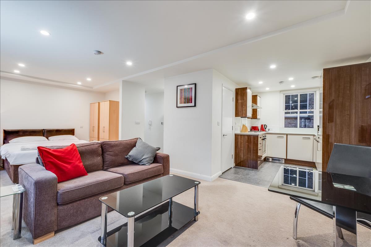 Property Image 60c13052-2b6e-467e-8fd0-7021b3f0f8d5